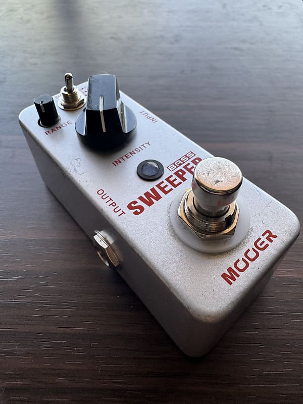 Mooer Bass Sweeper