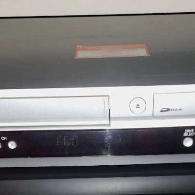 Panasonic DMR-EH55 HDMI DVR HDD DVD SD 200GB PVR Recorder
