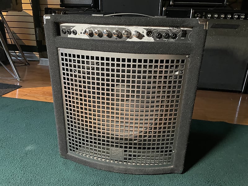 Yorkville Xm200 Bass Master Reverb