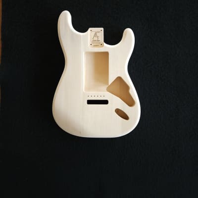 Yamaha f330 acoustic guitar sale