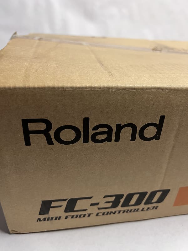 Roland FC300