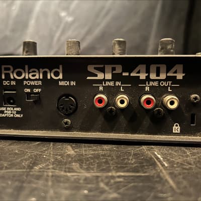 Roland SP-404 Sampler Machine | Reverb