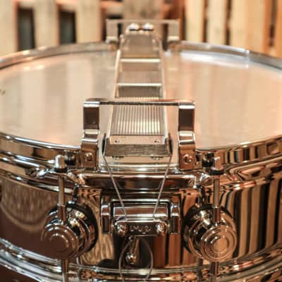 DW Collector's True-Sonic Chrome Over Brass 5x14 Snare Drum - DRVC0514SAC image 7