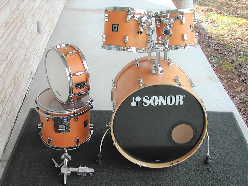 Sonor Force 2003 Fusion 5 pc. drum kit.