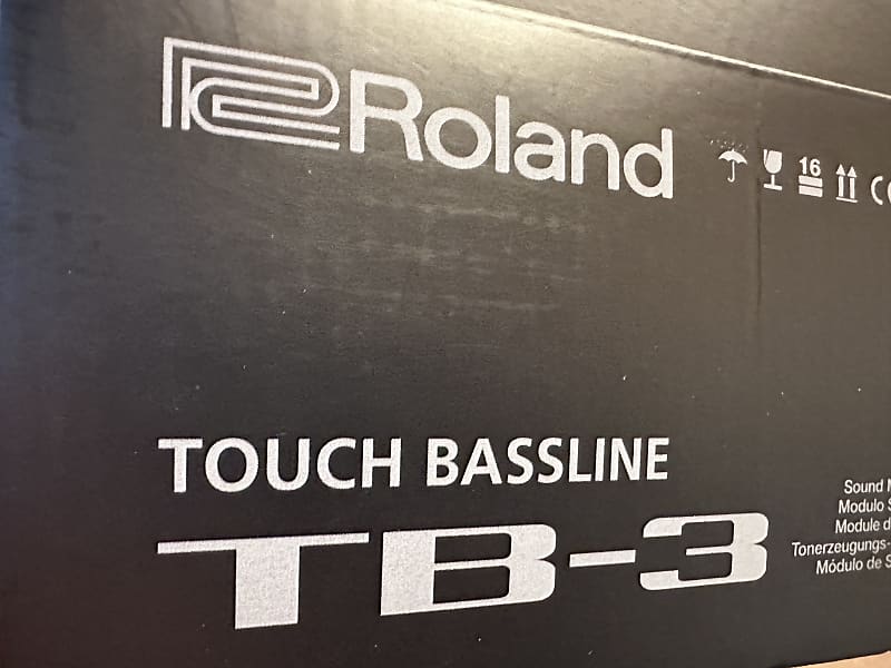 Roland AIRA TB-3 Touch Bassline Synthesizer