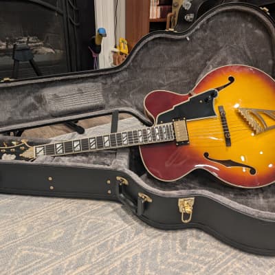 Archtop Tribute AT202M Classic P90 electric Guitar used good