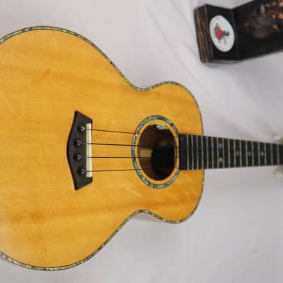 custom soild bearclaw spruce acacia koa back tenor ukulele withkamaka string &pickup and bag image 9