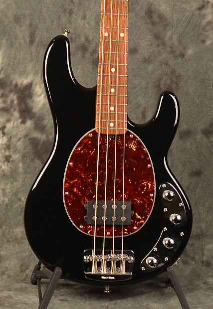 Classic StingRay 4 | Basses | Ernie Ball Music Man