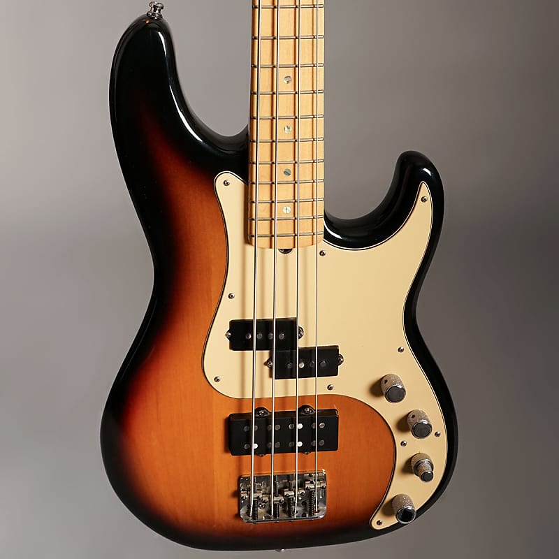 Fender American Deluxe Precision Bass Ash 2004 - 2006 | Reverb