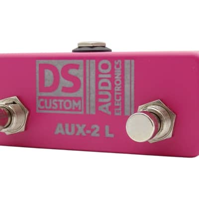DS Custom Audio Electronics AUX-2 L (Latching Footswitch) - Quasar & Matte Coating image 3