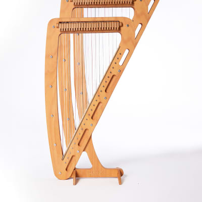 Harp-E Electric Harp Plug & Play - Natural Wood image 8