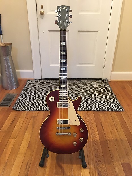 1970s Gibson Les Paul Deluxe Cherry Sunburst