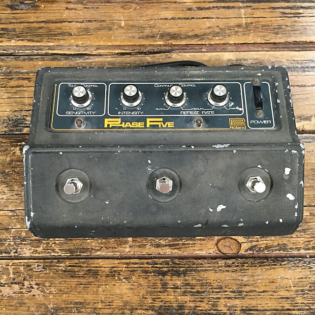 Roland AP-5 Phase Five