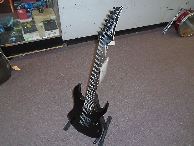 used Ibanez RG Series RG7421 black 7 string electric guitar