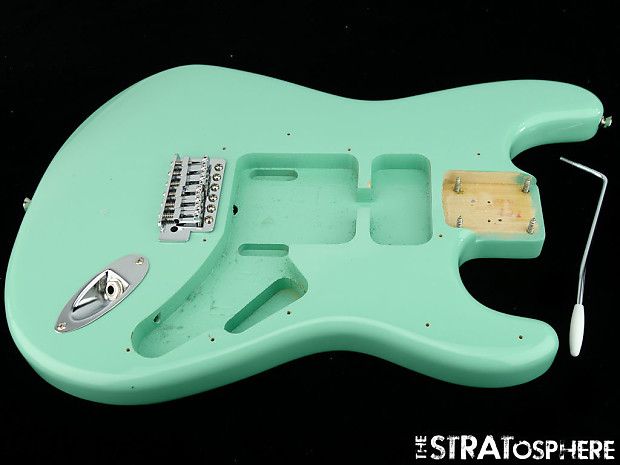 Squier body store