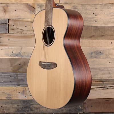 Breedlove Discovery S Concerto Acoustic Guitar (2021, Natural) image 4