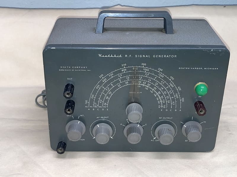 Heathkit SG8 RF Signal Generator with Manual, Tested and Reverb