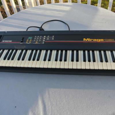 Pickup Mass - Ensoniq DSK Mirage Sampling Keyboard Synthesizer w Discs Vintage