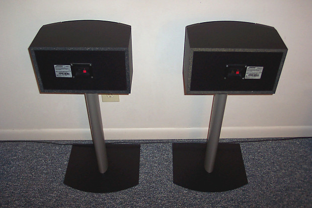 BOSE (201V) Speakers & BOSE (FS-1) Floor Stands Absolutely