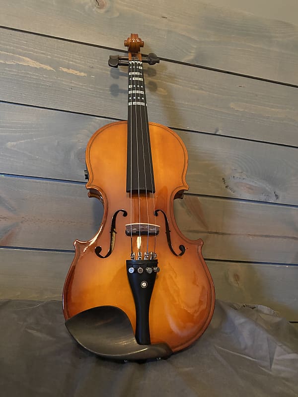 Cecilio Acoustic/Electric Violin 4/4 CVNAE 330 2020 Antique Reverb