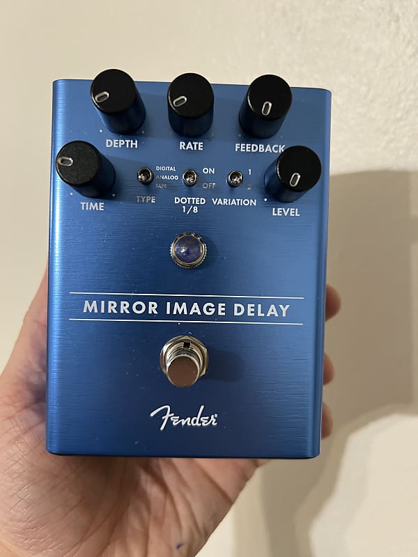 Fender Mirror image delay