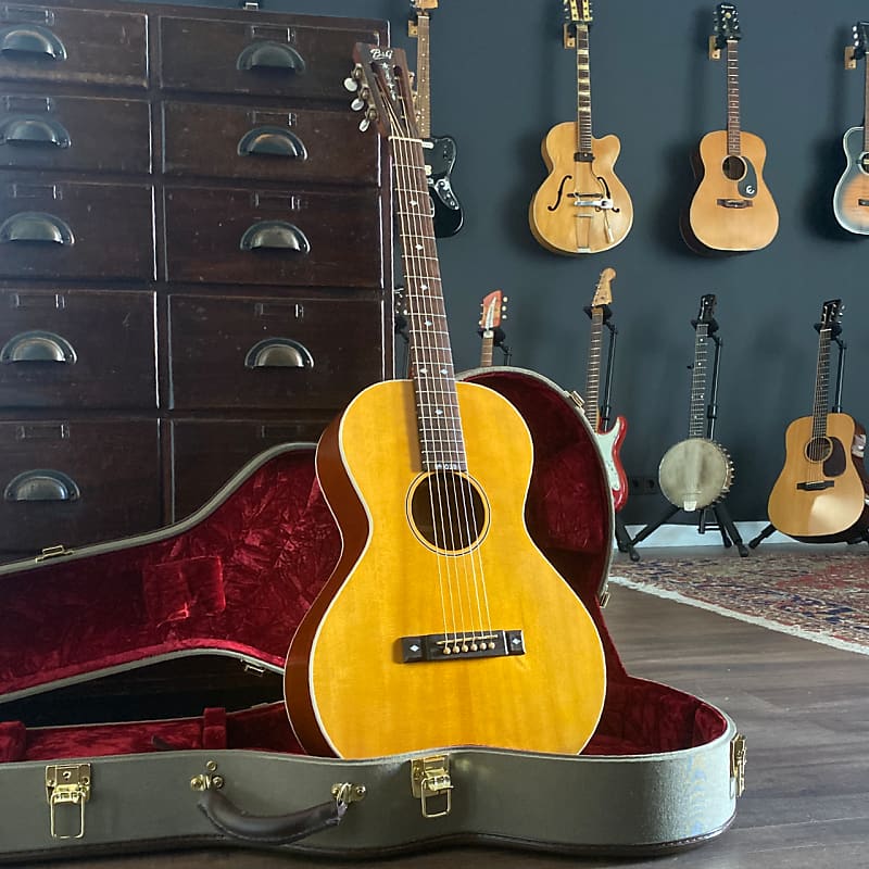 B&g caletta acoustic store guitar for sale