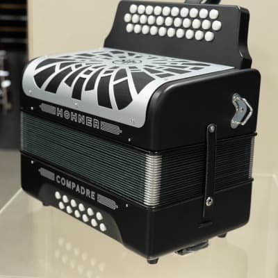 Hohner Compadre Series Accordion G/C/F Black( Available in FBE key) image 5