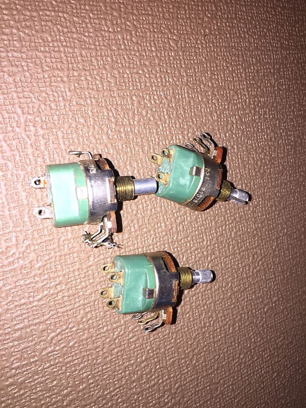 Lot of Fender push pull pots for Master volume? Reverb