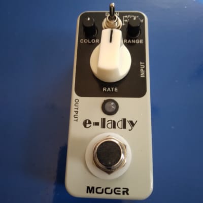 Mooer MFL1 E-Lady -Flanger/Filter  - White for sale