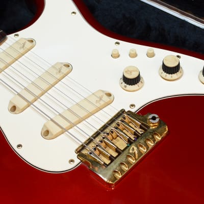 Fender Gold Elite Stratocaster (1983 - 1984) | Reverb