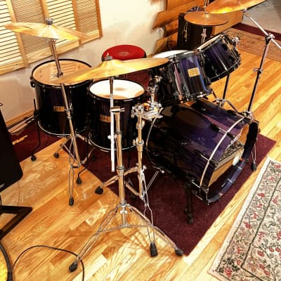Pearl Master Custom Maple 6 pc drum set with hardware. image 1