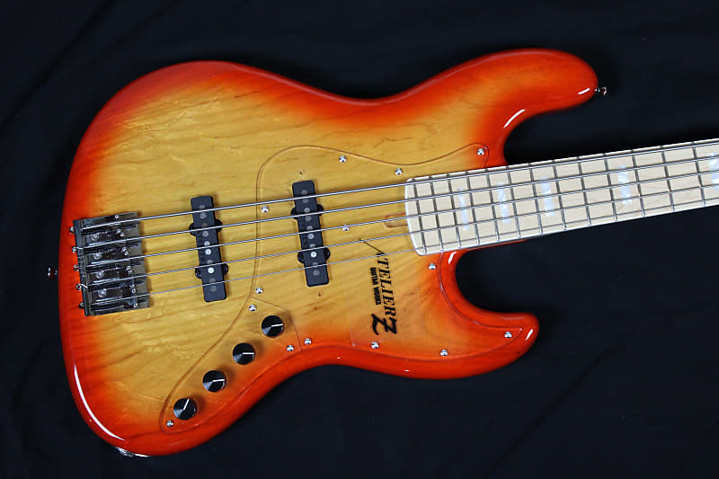 Atelier Z M-265 Custom Orange-Red Burst