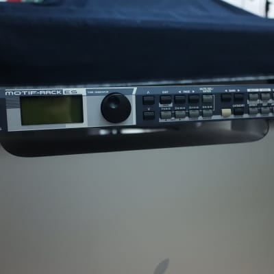 Yamaha Motif ES Rack Tone Generator 2000s - Gray