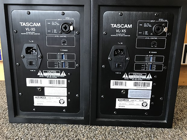 Tascam VL X5 Bi Amplified Nearfield Studio Monitor Pair Black