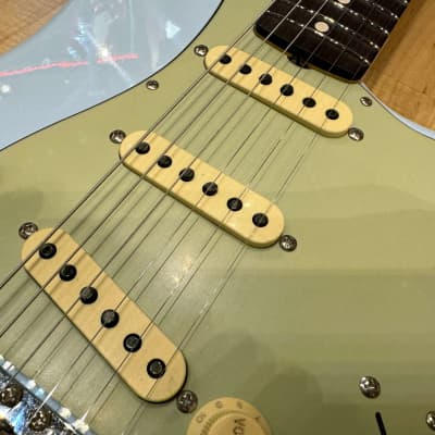 Fender Custom Shop Beatle Spec 1961 Relic Stratocaster Electric Guitar Sonic Blue SN: R132829 image 7