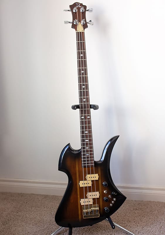 1982 B.C. Rich Mockingbird Bass