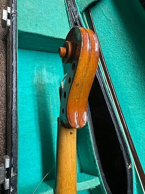 Used Cremona Fecit Anno Domini 19 Vintage Restoration