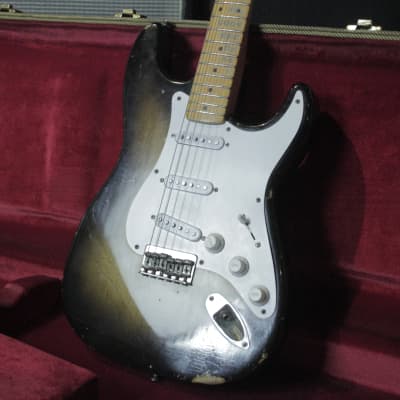 Rizzato's®️ Handmade '50s Stratocaster® Two Tone Sunburst Relic Finish | Case Included image 1