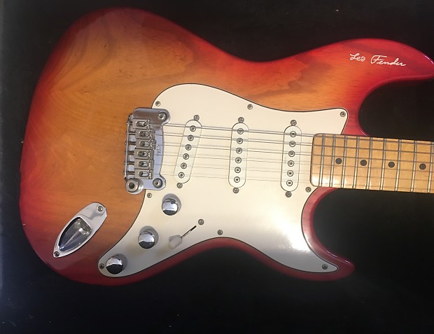 希少‼️90　USA G＆L　LeoFenderシグネチャースカイホォーク‼️ 希少‼️90 USA G＆L LeoFenderシグネチャースカイホォーク‼️ ギター