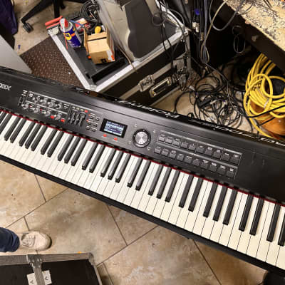 Roland RD-700GX Digital Stage Piano 88 Key Keyboard - In Road Case