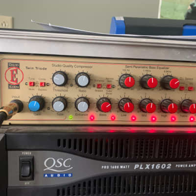 David Eden Pre-Amplifier/QSC 1600W Power Amplifier w/ SBK hard case image 1