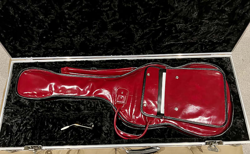 CUSTOM SHOP STEVIE RAY VAUGHAN NUMBER 1 TRIBUTE STRAT RELIC