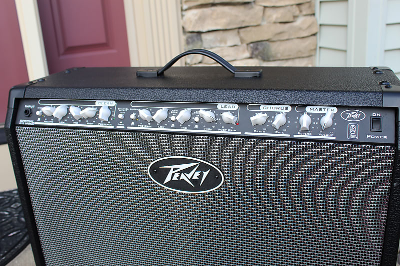 Peavey Special Chorus 212 100w 2x12