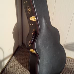 Breedlove American Series OM/SR　見目よく、良き音 Breedlove American Series OM/SR 見目よく、良き音
