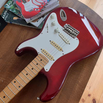 Fender ST 58 VM. MIJ, 'Order Made' '92 - Foto flame  red image 8
