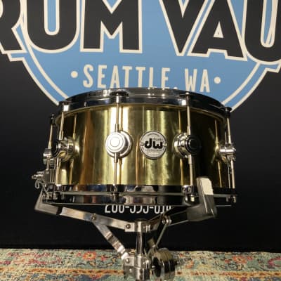 DW - 14x6.5" Collector's Series, Bell Brass Snare Drum, Immaculate 2015-2016 - Brass image 1