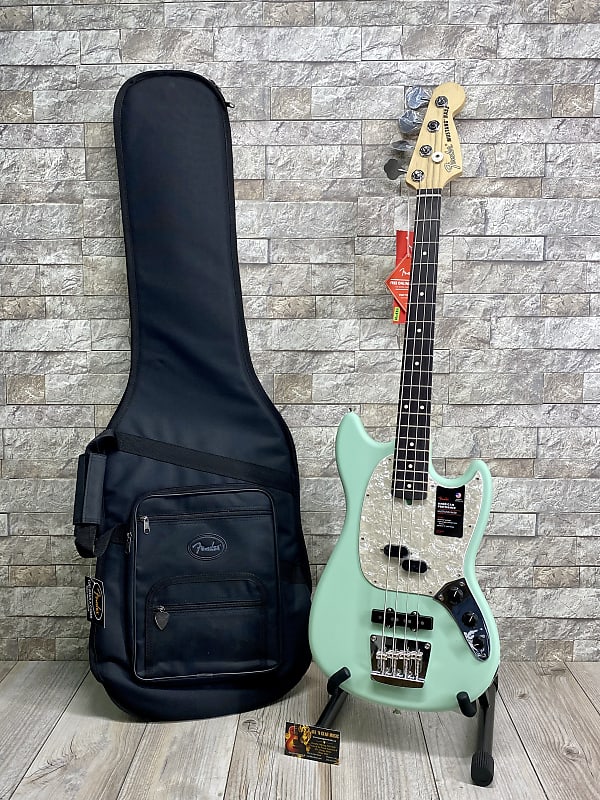 Fender short sale scale bass bag