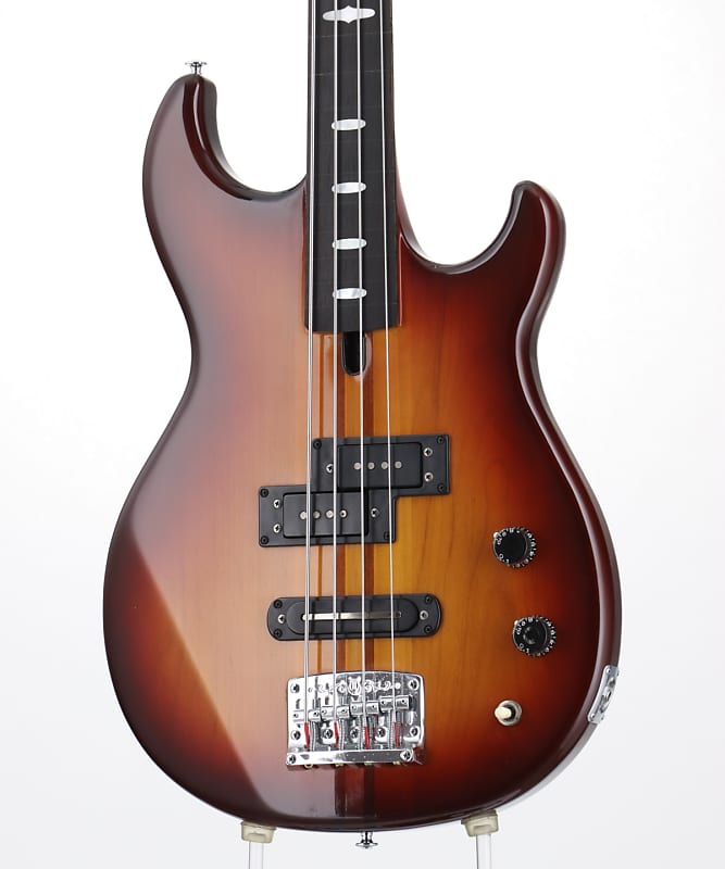 Yamaha Bb 2000 Fretless St Mod (05/16 02)