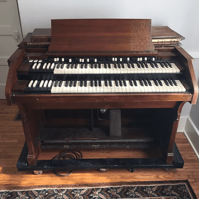 Hammond C2 Organ 1949 - 1954