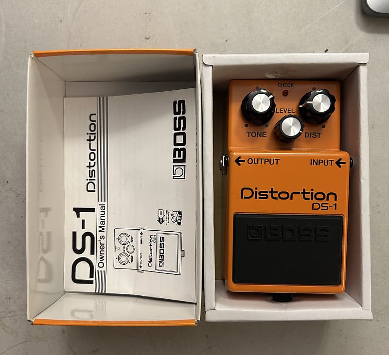 Boss DS-1 Distortion
